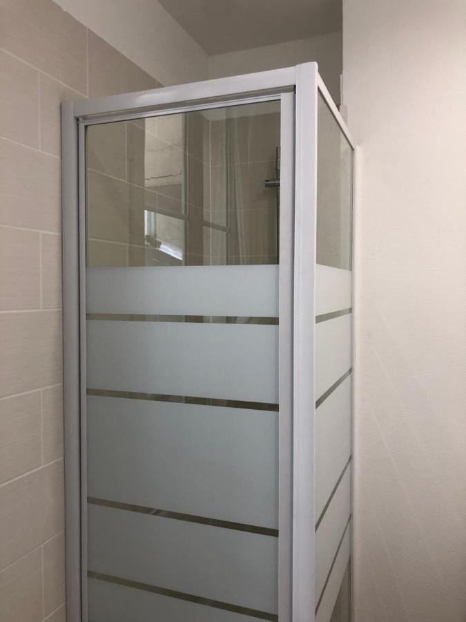 New Saint Maur-Logement Lovely Flat 32M2 파리 외부 사진