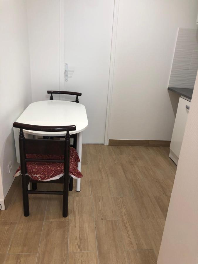 New Saint Maur-Logement Lovely Flat 32M2 파리 외부 사진